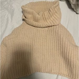 Cropped Knitted Sweater